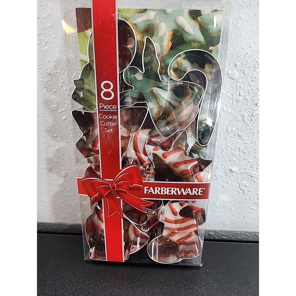 Farberware 8 Piece Seasonal‎ Holiday Christmas Cookie Cutter Set -